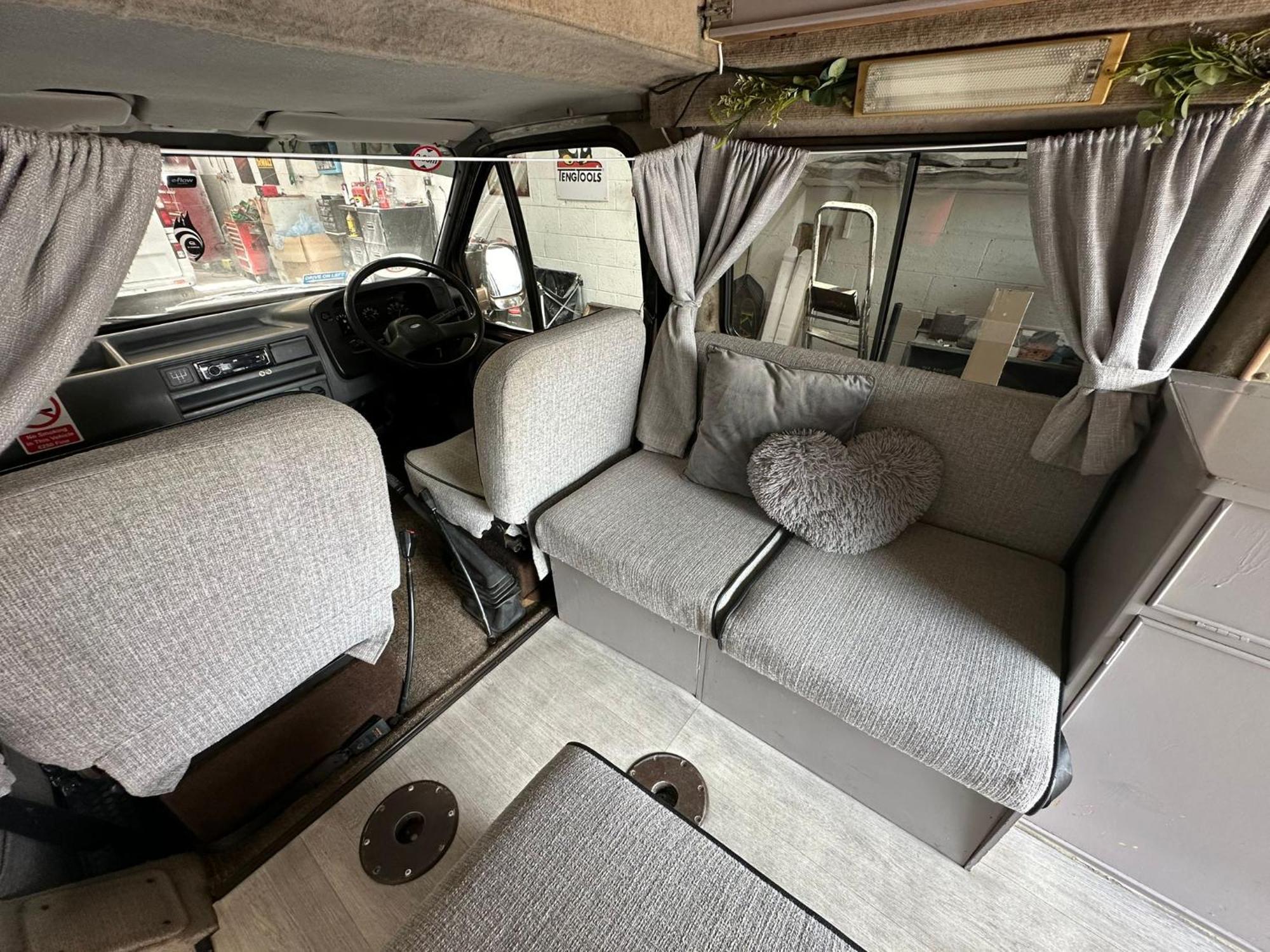 Retro Camper Hire Hotel Dublin Exterior photo