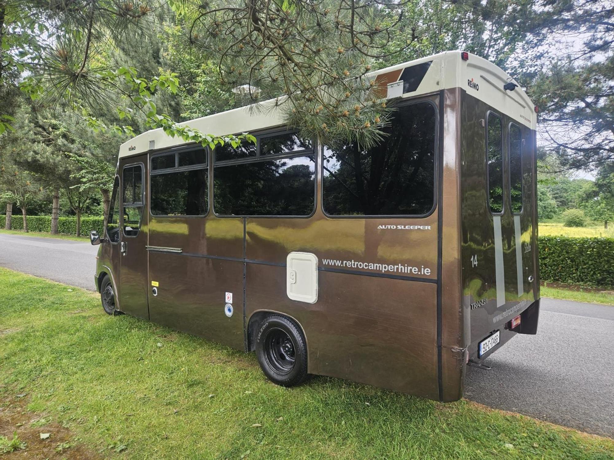 Retro Camper Hire Hotel Dublin Exterior photo